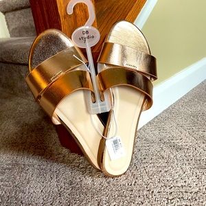 NWT Rose Gold Slides